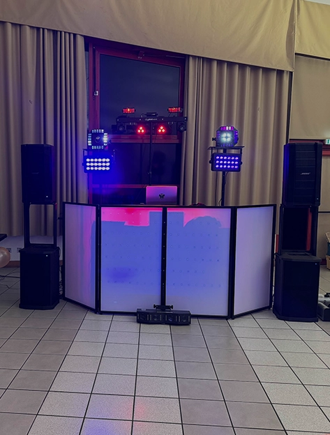 DJ, Animateur, Sonorisation et éclairage à Orléans et Pithiviers